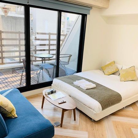 Wellstay Honmachi Осака Екстериор снимка